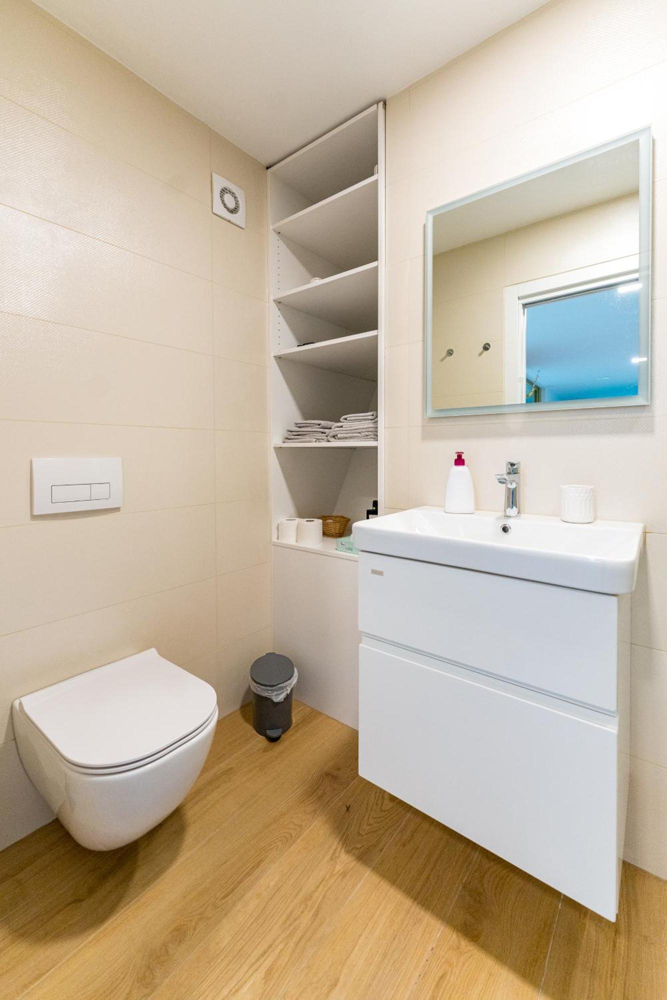 Holiday House Hona Lux Velike Lasce ภายนอก รูปภาพ